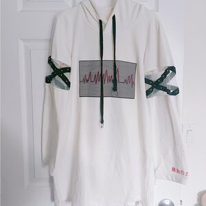 Kawaii Punk Jirai kei Harajuku J-fashion White Hoodie with Heartbeat Design
